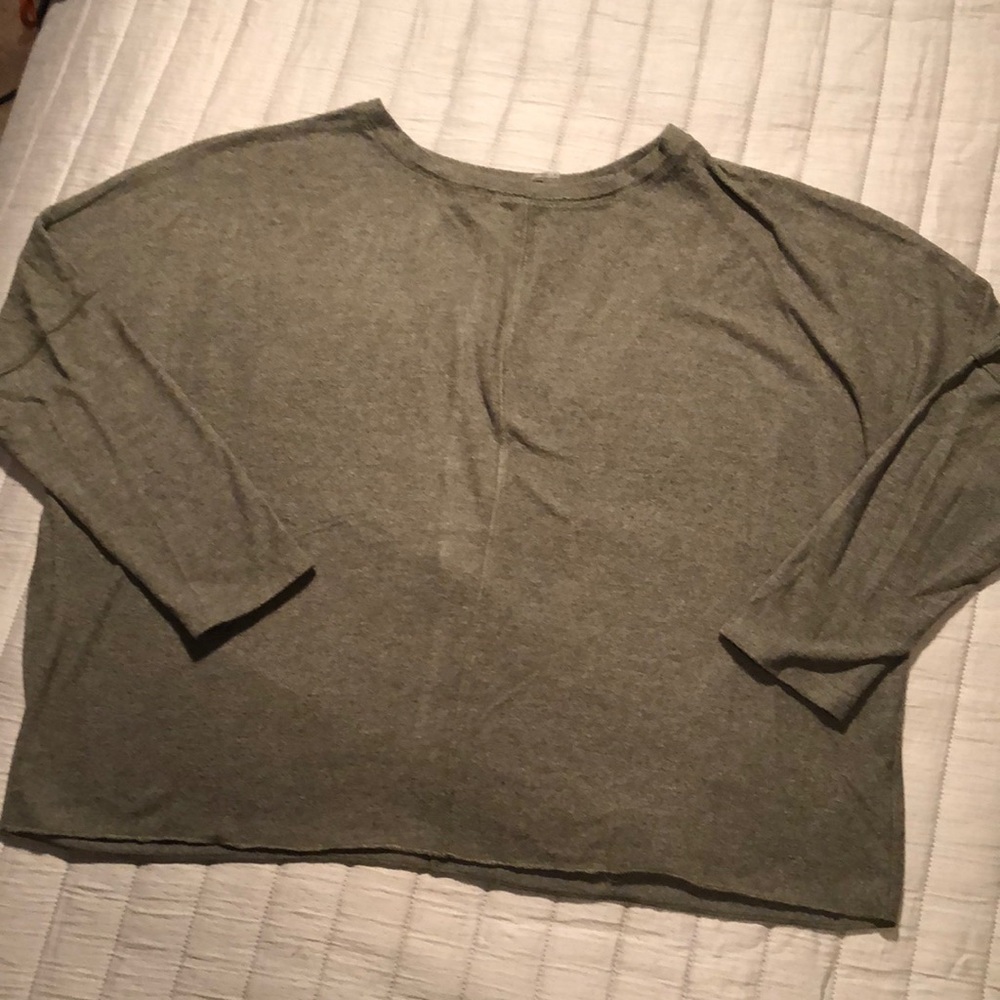 Heather by Bordeaux cozy knit top size medium
